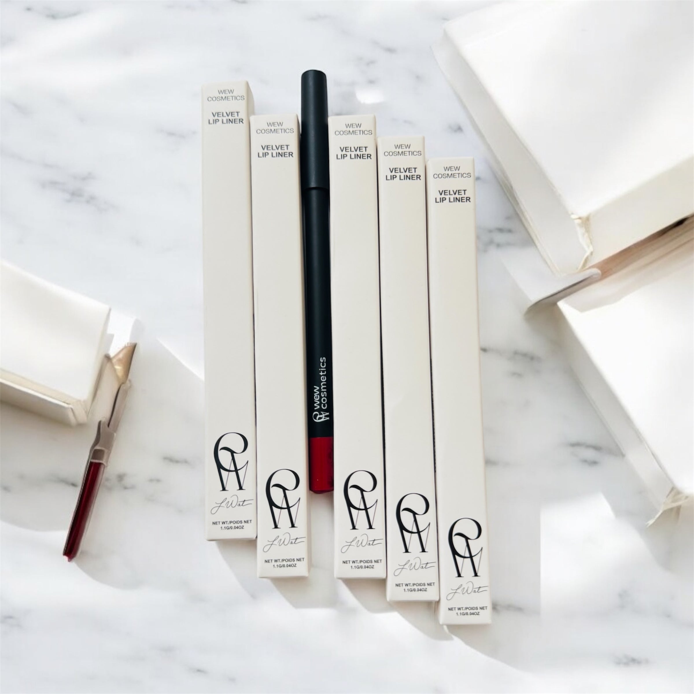 VELVEL LIP LINER